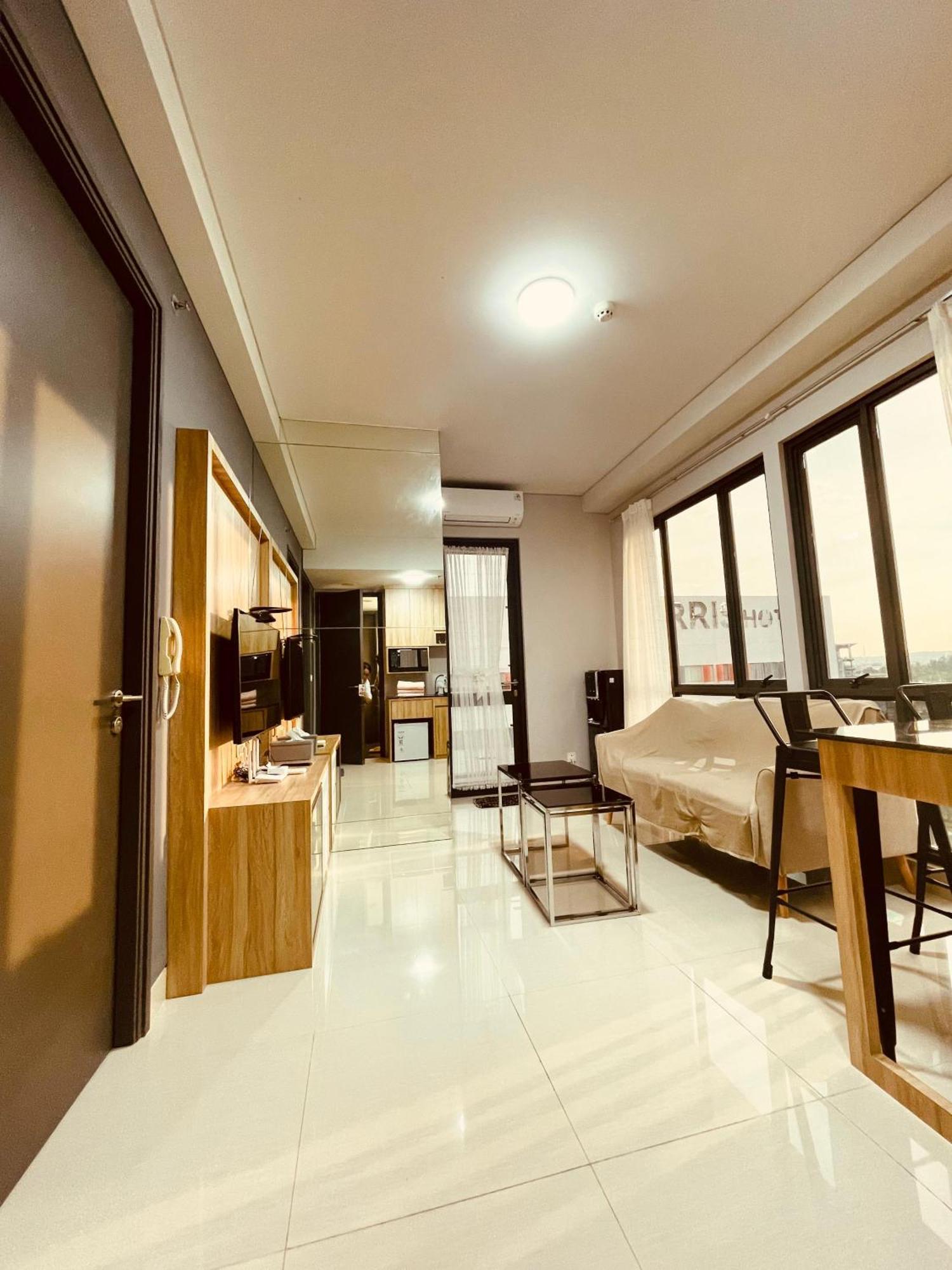 Vanilla One Residence Apartment Batam エクステリア 写真